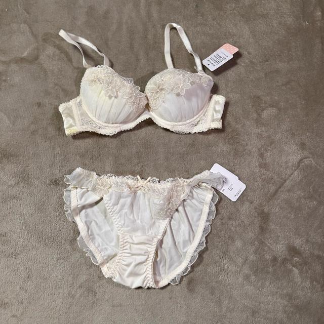 ���V�i���g�p�y�v���W���[�W�[���zZUKA �u��&�V���[�c �Z�b�g B75 �� �����t�@�b�V������ 