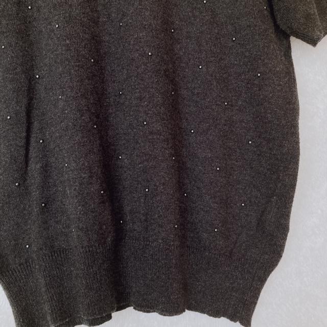 GU ジーユー 半袖 サマーニット S 黒パールスタッツ付き ダークグレー N2m < ブランド  GU ジーユー 半袖 サマーニット S 黒パールスタッツ付き ダークグレー N2m < ブランドの