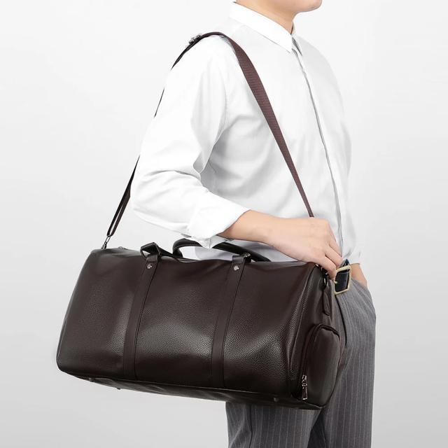 送料無料 新品 乾湿分離 ボストンバッグ 機内持ち込み < 男性ファッション  送料無料 新品 乾湿分離 ボストンバッグ 機内持ち込み < 男性ファッションの