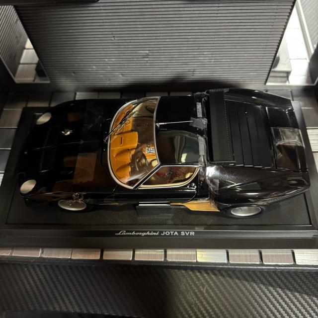 絶版未展示品 京商 1/18 ランボルギーニ イオタ SVR ブラック < ホビー  絶版未展示品 京商 1/18 ランボルギーニ イオタ SVR ブラック < ホビーの