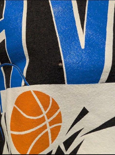 CAVS/キャブス/NBA /バスケ/スウェット/トレーナー/クルーネック/90s/ヴィンテージ/VINTAGE/ビンテージ < 男性ファッション CAVS/キャブス/NBA /バスケ/スウェット/トレーナー/クルーネック/90s/ヴィンテージ/VINTAGE/ビンテージ < 男性ファッションの