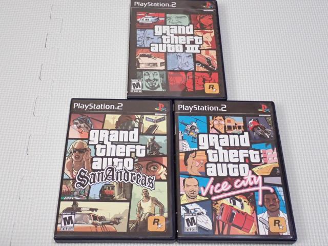 PS2★grand theft auto THE TRILOGY 海外版 北米版 < ゲーム本体/ソフト PS2★grand theft auto THE TRILOGY 海外版 北米版 < ゲーム本体/ソフトの