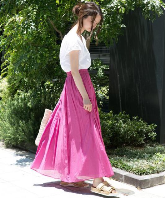 定価12,100円●URBAN RESEARCH●コットンシルクギャザースカート●ピンク < ブランド  定価12,100円●URBAN RESEARCH●コットンシルクギャザースカート●ピンク < ブランドの