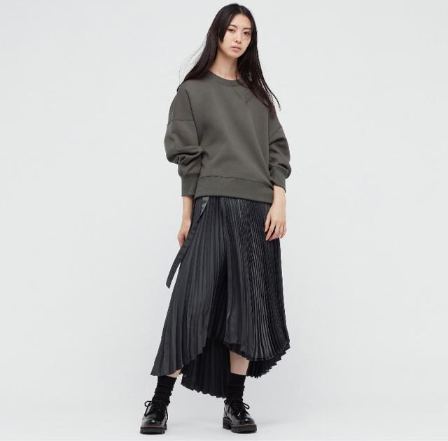 UNIQLO~WET_[@hCNbvhXEFbgVc  uh 