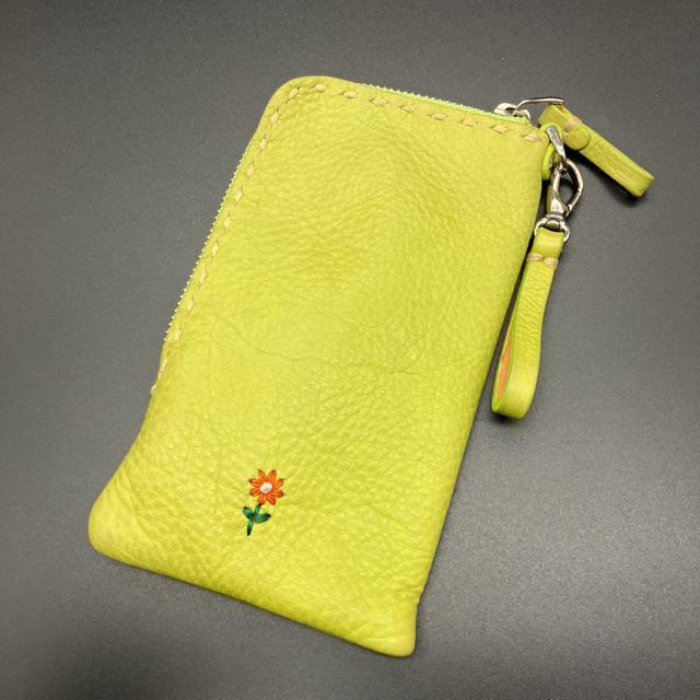 即決 Gream Supply ポーチ < 女性ファッション  即決 Gream Supply ポーチ < 女性ファッションの