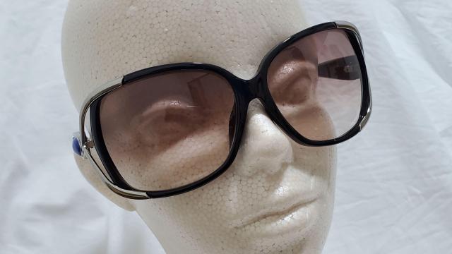 正規 レア Dior ロゴ メタルアイライン ジュエリーサングラス 黒 茶 青 ラピス 大粒1PストーンL ビッグレンズアイウェア < ブランド  正規 レア Dior ロゴ メタルアイライン ジュエリーサングラス 黒 茶 青 ラピス 大粒1PストーンL ビッグレンズアイウェア < ブランドの