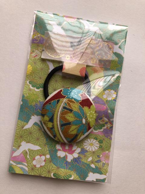 ハンドメイド ヘアゴム 特大 くるみボタン 和柄 < 女性ファッション  ハンドメイド ヘアゴム 特大 くるみボタン 和柄 < 女性ファッションの