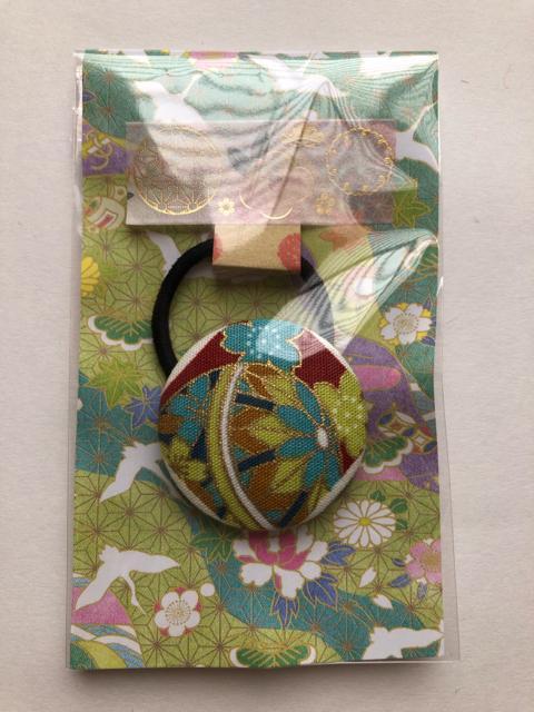 ハンドメイド ヘアゴム 特大 くるみボタン 和柄 < 女性ファッション  ハンドメイド ヘアゴム 特大 くるみボタン 和柄 < 女性ファッションの