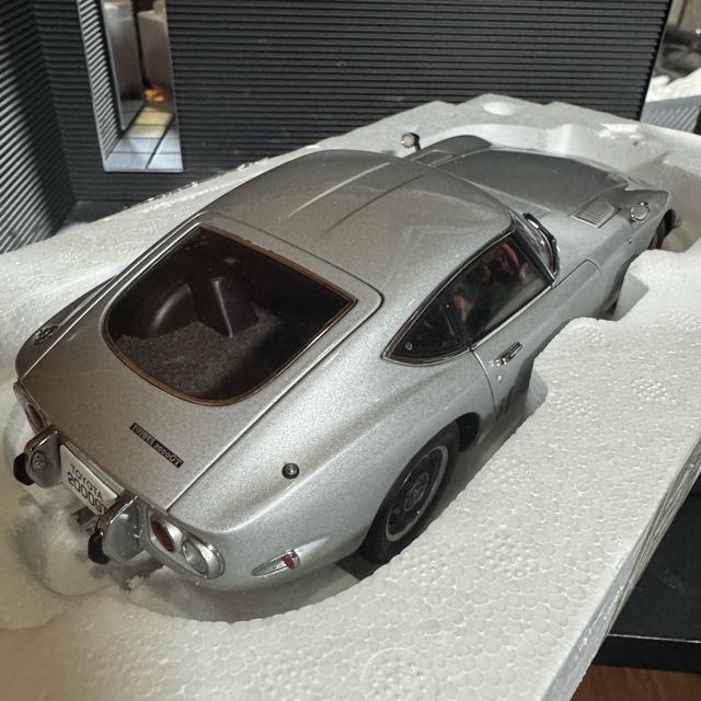 絶版未展示品 オートアート 1/18 トヨタ 2000 GT クーペ シルバー < ホビー  絶版未展示品 オートアート 1/18 トヨタ 2000 GT クーペ シルバー < ホビーの