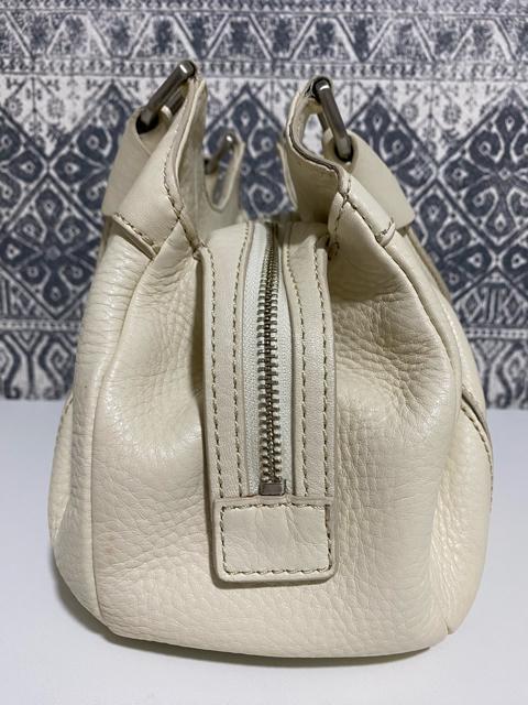 【良品】COLE HAAN コールハーン レザー トートバッグ アイボリー 白 < ブランド  【良品】COLE HAAN コールハーン レザー トートバッグ アイボリー 白 < ブランドの