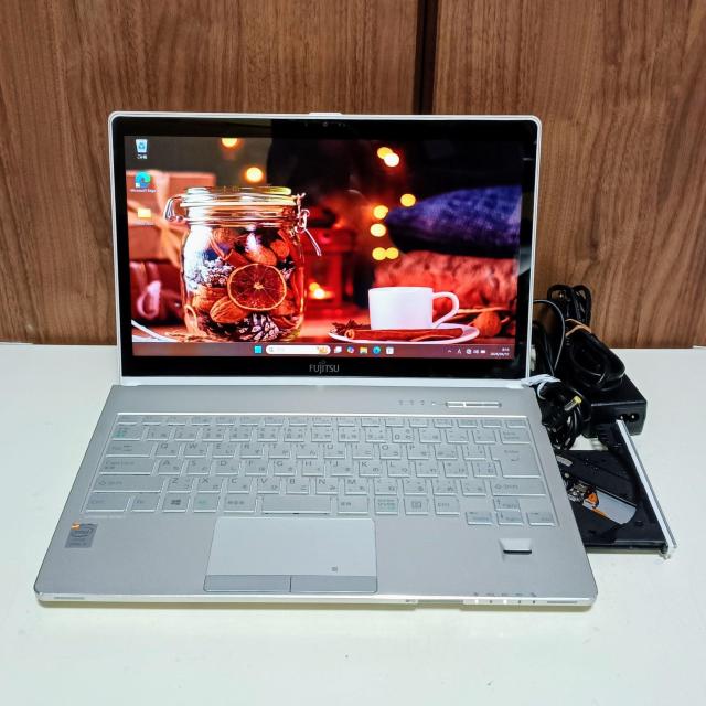 FUJITSU LIFEBOOK Corei5 メモリ8GB SSD512GB Webカメラ Windows11 タッチパネル < PC本体/周辺機器 FUJITSU LIFEBOOK Corei5 メモリ8GB SSD512GB Webカメラ Windows11 タッチパネル < PC本体/周辺機器の