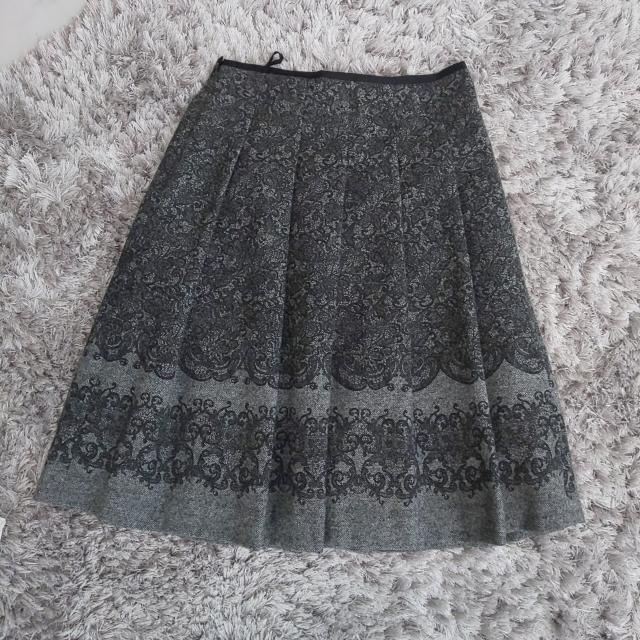 tabi膝丈スカート < 女性ファッション  tabi膝丈スカート  < 女性ファッションの