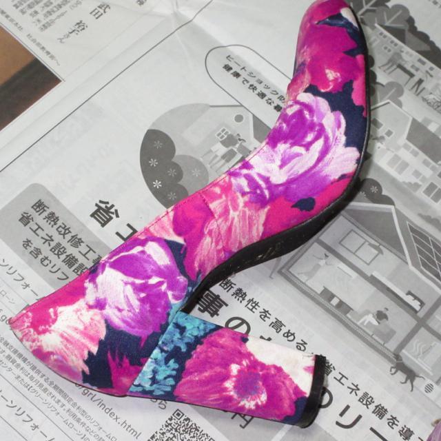 華やか*花柄フラワー模様パンプス*太ヒール(濃ピンク系) < 女性ファッション  華やか*花柄フラワー模様パンプス*太ヒール(濃ピンク系) < 女性ファッションの