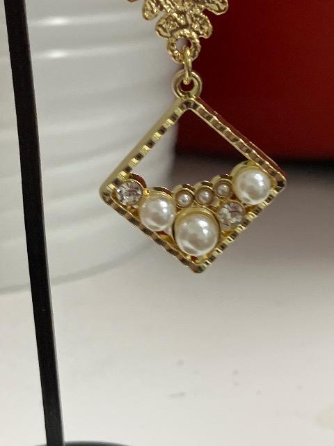 ハンドメイド スクエア ピアス < 女性ファッション  ハンドメイド スクエア ピアス < 女性ファッションの