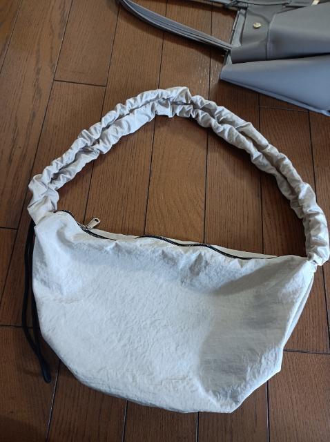 OPAQUE.CLIP★しなやか柔らかシャカカシャ素材バッグ★新品同様★素敵可愛い★オペークドットクリップ★ < 女性ファッション OPAQUE.CLIP★しなやか柔らかシャカカシャ素材バッグ★新品同様★素敵可愛い★オペークドットクリップ★ < 女性ファッションの