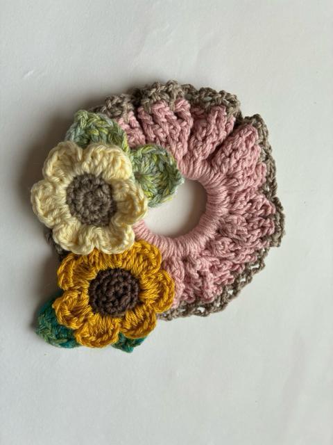 ハンドメイド シュシュ 満開ひまわり咲きました♪ コットン ピンク < 女性ファッション  ハンドメイド シュシュ 満開ひまわり咲きました♪ コットン ピンク < 女性ファッションの