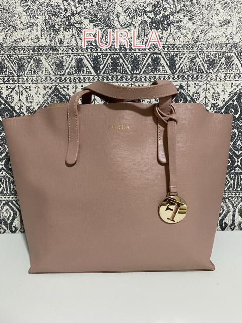 【美品】FURLA フルラ サリー レザー ハンドバッグ トートバッグ ピンク < ブランド  【美品】FURLA フルラ サリー レザー ハンドバッグ トートバッグ ピンク  < ブランドの