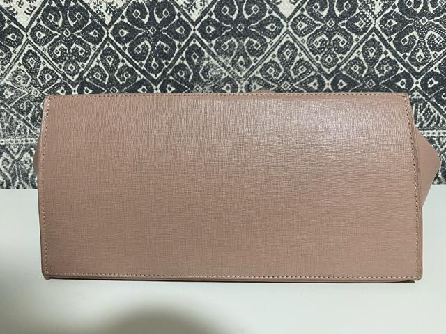 【美品】FURLA フルラ サリー レザー ハンドバッグ トートバッグ ピンク < ブランド  【美品】FURLA フルラ サリー レザー ハンドバッグ トートバッグ ピンク < ブランドの