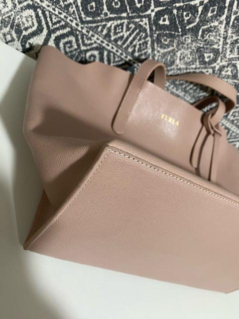 【美品】FURLA フルラ サリー レザー ハンドバッグ トートバッグ ピンク < ブランド  【美品】FURLA フルラ サリー レザー ハンドバッグ トートバッグ ピンク < ブランドの