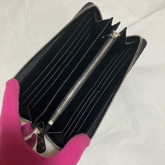 【美品】【エルシオン】【日本製】 鹿(印伝) / ラウンドファスナー 長財布 トンボ柄 < 女性ファッション 【美品】【エルシオン】【日本製】 鹿(印伝) / ラウンドファスナー 長財布 トンボ柄 < 女性ファッションの