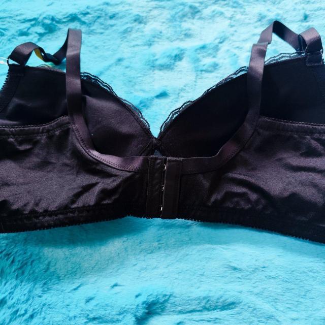 エロ可愛ッ。。シフォンノンワイヤーブラジャー。。。ストレスフリー。。。。ソフトブラトップ。。ナイトブラ。4Lサイズ < 女性ファッション エロ可愛ッ。。シフォンノンワイヤーブラジャー。。。ストレスフリー。。。。ソフトブラトップ。。ナイトブラ。4Lサイズ < 女性ファッションの