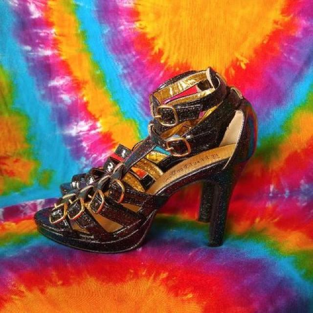 LLb(p^-^)pobNxgOfBG[^[T_  t@bV 