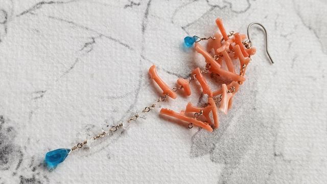 14kgf*枝さんごの片耳ピアス*24018 < 女性アクセサリー/時計 14kgf*枝さんごの片耳ピアス*24018 < 女性アクセサリー/時計の