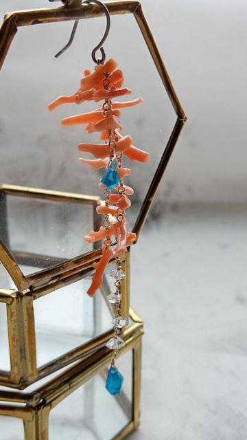 14kgf*枝さんごの片耳ピアス*24018 < 女性アクセサリー/時計 14kgf*枝さんごの片耳ピアス*24018 < 女性アクセサリー/時計の