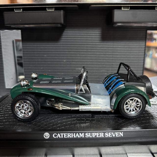絶版未展示品 京商 1/18 ケーターハム スパー セブン グリーン < ホビー  絶版未展示品 京商 1/18 ケーターハム スパー セブン グリーン < ホビーの
