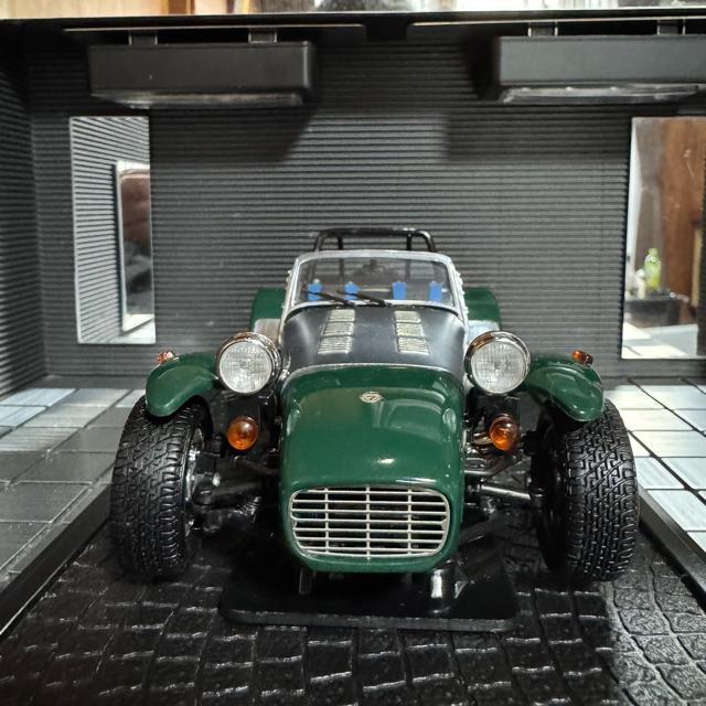 絶版未展示品 京商 1/18 ケーターハム スパー セブン グリーン < ホビー  絶版未展示品 京商 1/18 ケーターハム スパー セブン グリーン < ホビーの