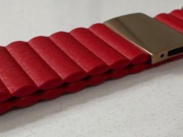 Apple Watch マグネット式 PUレザー バンド レッド < 男性アクセサリー/時計 Apple Watch マグネット式 PUレザー バンド レッド < 男性アクセサリー/時計の
