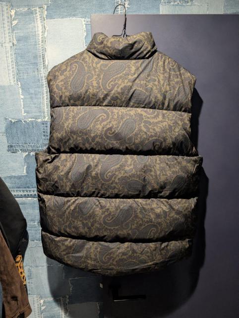 Carhartt/カーハート/ダウンベスト/XL/ペイズリー/アメカジ/ストリート/STREET/HIPHOP/ヒップホップ/NY < ブランド Carhartt/カーハート/ダウンベスト/XL/ペイズリー/アメカジ/ストリート/STREET/HIPHOP/ヒップホップ/NY < ブランドの