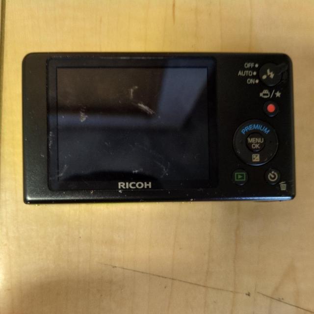Ricoh  PX �f�W�^�� �J���� �� �Ɠd/AV�� 