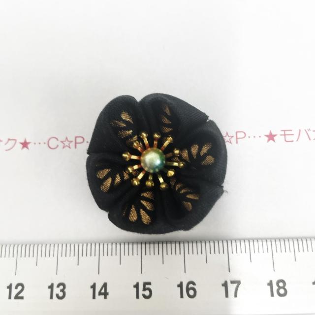 10*ハンドメイド♪つまみ細工風お花モチーフ 11 < 女性ファッション 10*ハンドメイド♪つまみ細工風お花モチーフ 11 < 女性ファッションの
