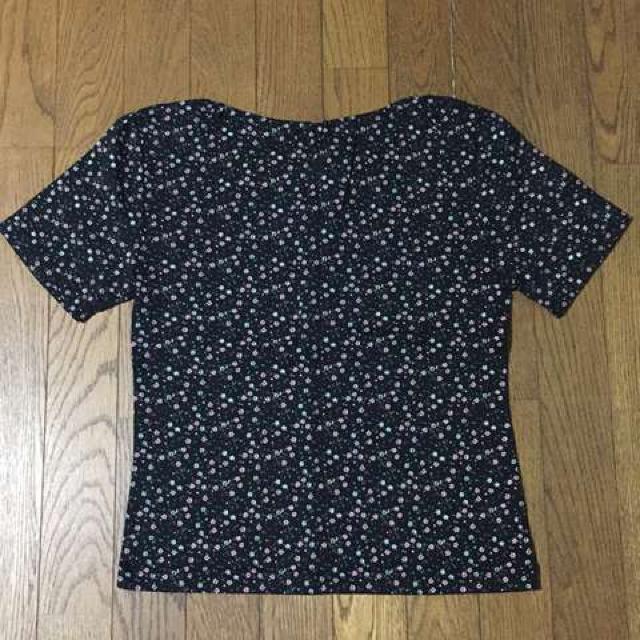 小花柄 半袖カットソー リボン Mサイズ < 女性ファッション  小花柄 半袖カットソー リボン Mサイズ < 女性ファッションの