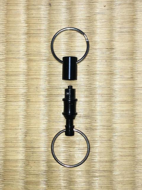 新品!クイックリリースキーホルダー プッシュ式 ブラック < 男性ファッション 新品!クイックリリースキーホルダー プッシュ式 ブラック < 男性ファッションの