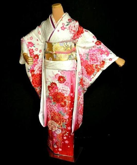 【最高峰】新品同様 金彩 銀通し シシュウ 笹 桜 牡丹 藤 中古振袖・袋帯 身丈168.5cm 裄丈68.5cm T3502 < 女性ファッション  【最高峰】新品同様 金彩 銀通し シシュウ 笹 桜 牡丹 藤 中古振袖・袋帯 身丈168.5cm 裄丈68.5cm T3502  < 女性ファッションの