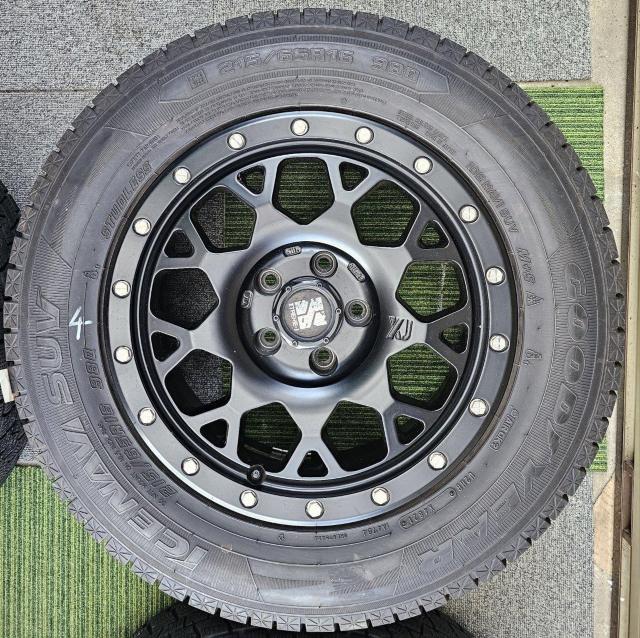 XTREME-J XJ GNXg[WFC 16C` 6.5J +35 PCD112~p4{ZbgGOODYEAR ICE  /oCN