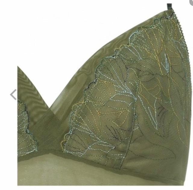 Triumph AMOSTYLE キャミソール Mサイズ グリーン < 女性ファッション Triumph AMOSTYLE キャミソール Mサイズ グリーン < 女性ファッションの