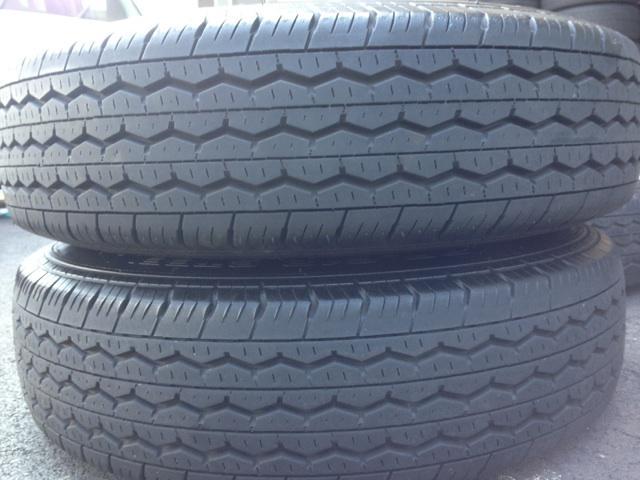 100系ハイエースバン純正ホイール+バンタイヤ(新古)2 < 自動車/バイク 100系ハイエースバン純正ホイール+バンタイヤ(新古)2 < 自動車/バイク