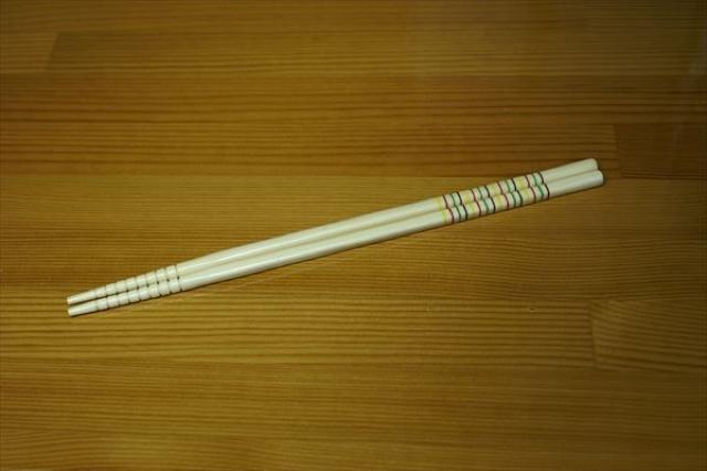 マイラーメン箸 1組 竹製 掴みやすい滑り止め付き 一膳 カップラーメン 食べやすい MY  便利グッズ キッチン < インテリア/ライフ  マイラーメン箸 1組 竹製 掴みやすい滑り止め付き 一膳 カップラーメン 食べやすい MY  便利グッズ キッチン < インテリア/ライフの