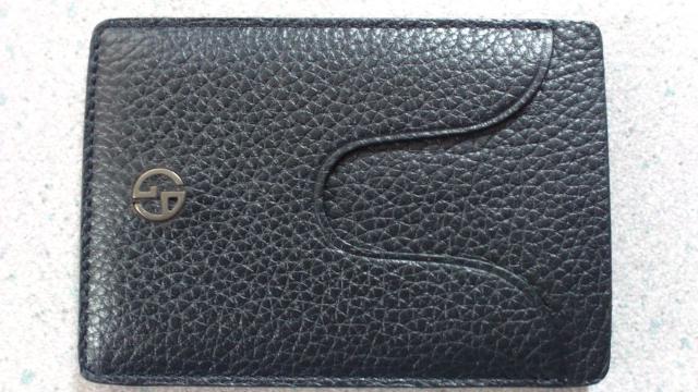 未使用!激安85%オフ、ジョルジオ・アルマーニ、定期入れ、パスケース(黒、イタリア製、定価49500円) < 男性ファッション  未使用!激安85%オフ、ジョルジオ・アルマーニ、定期入れ、パスケース(黒、イタリア製、定価49500円) < 男性ファッションの