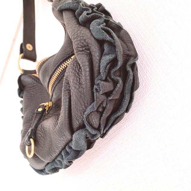 U[tnhobO|[`ubNBlackRaybeams  uh 