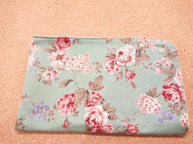 ハンドメイドマスクケース大(バラグリーン) < 女性ファッション  ハンドメイドマスクケース大(バラグリーン)  < 女性ファッションの