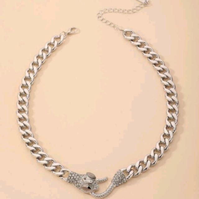 新品★ラインストーンゴージャススネークネックレス < 女性アクセサリー/時計  新品★ラインストーンゴージャススネークネックレス < 女性アクセサリー/時計の
