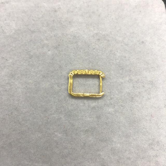 即決 china 925 ピアス 片耳のみ ゴールドカラー < 女性アクセサリー/時計  即決 china 925 ピアス 片耳のみ ゴールドカラー < 女性アクセサリー/時計の