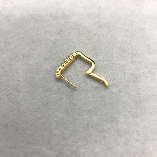 即決 china 925 ピアス 片耳のみ ゴールドカラー < 女性アクセサリー/時計  即決 china 925 ピアス 片耳のみ ゴールドカラー < 女性アクセサリー/時計の