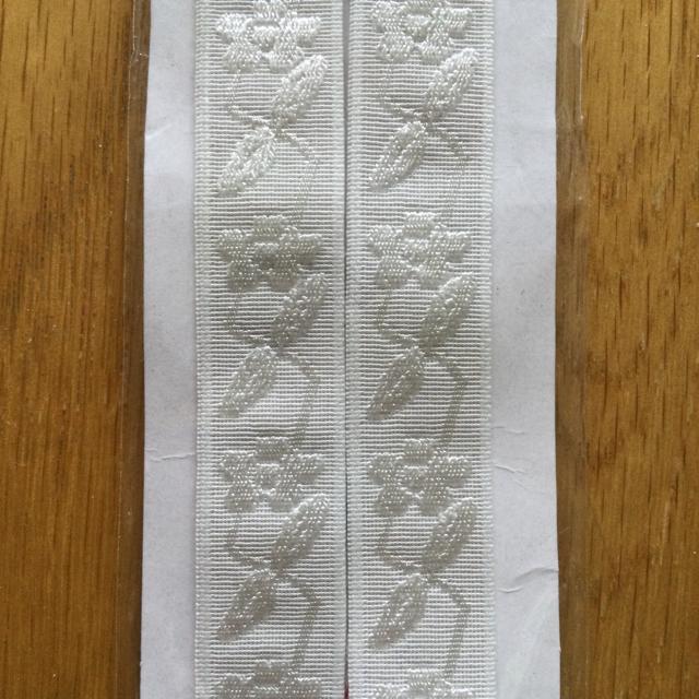 花柄刺繍 ブラジャーの肩紐 A < 女性ファッション  花柄刺繍 ブラジャーの肩紐 A < 女性ファッションの