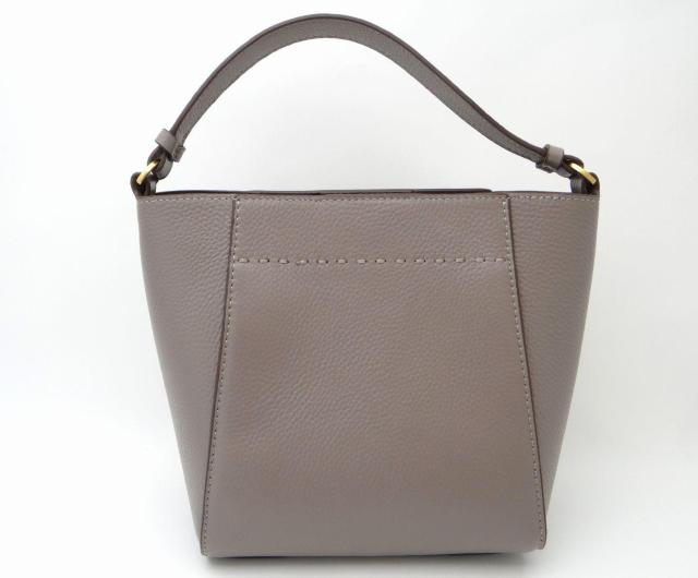 TORY BURCH トリーバーチ マックグロー スモール バケットバッグ 2WAYハンドバッグ グレー<USED> < ブランド TORY BURCH トリーバーチ マックグロー スモール バケットバッグ 2WAYハンドバッグ グレー<USED> < ブランドの