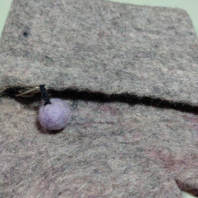 ネパール製フェルト製ポーチ < 女性ファッション ネパール製フェルト製ポーチ < 女性ファッションの